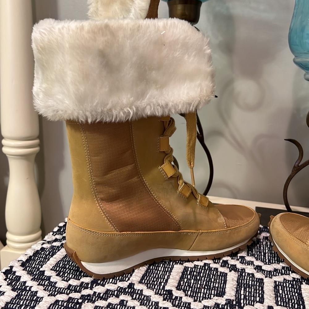 Timberland Wheat Grammercy Boot Women - Picture 6 of 16